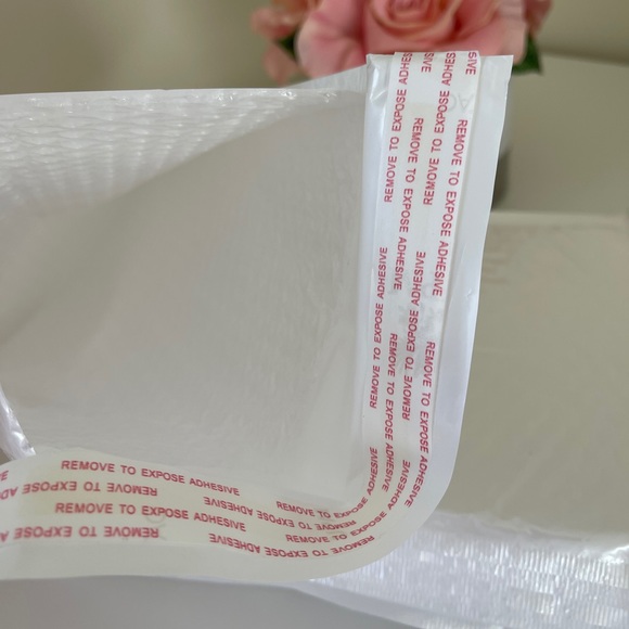 12 PCS Waterproof Poly Bubble Mailer - Picture 4 of 4